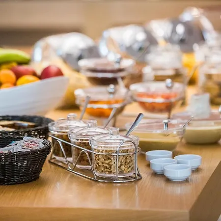 ホテル Aenos アルゴストリオン