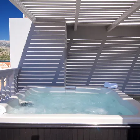 Aenos 4* Argostoli (Kefalonia)