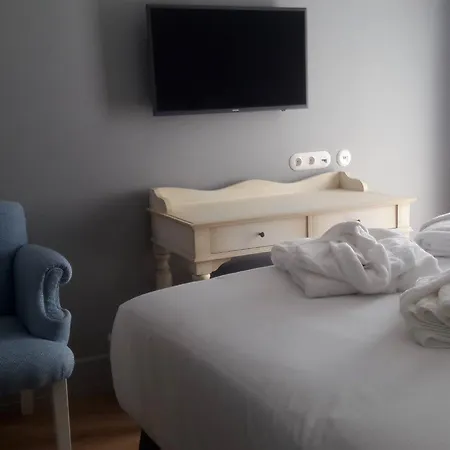 Hotel Aenos 4*