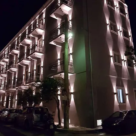Aenos Hotel 4*